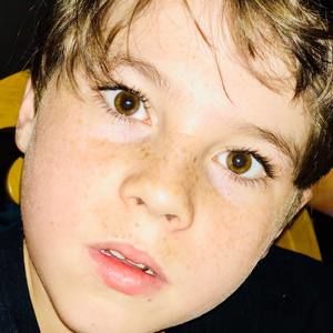 Meet your Posher, Leon